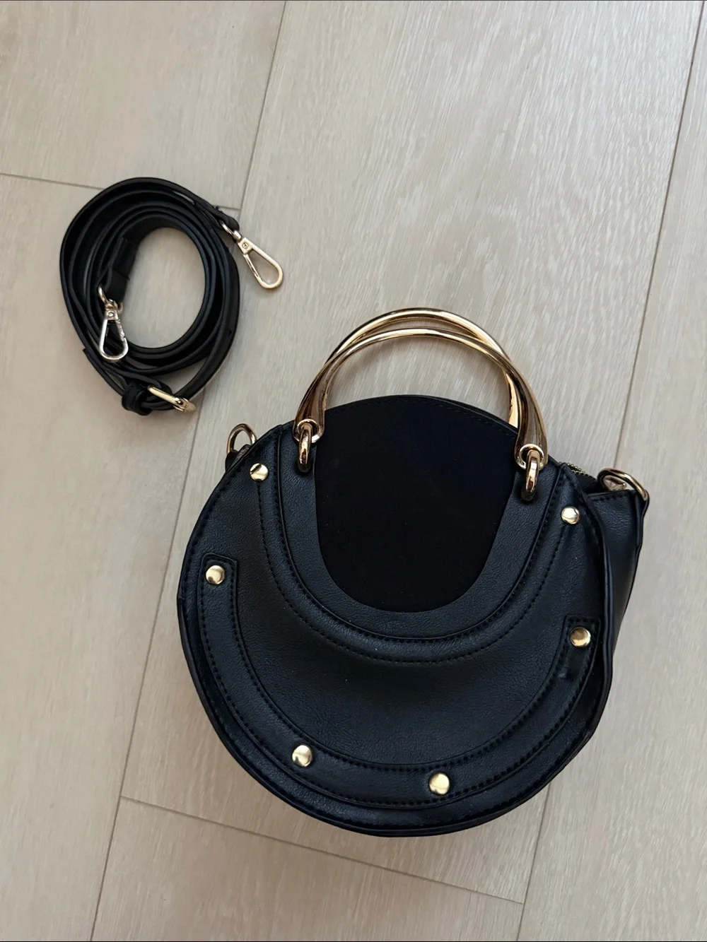 N/A elegant black